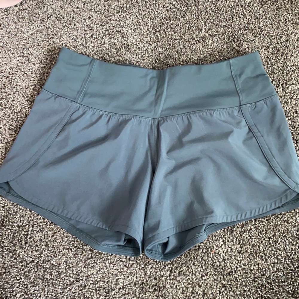Lululemon speed up short
